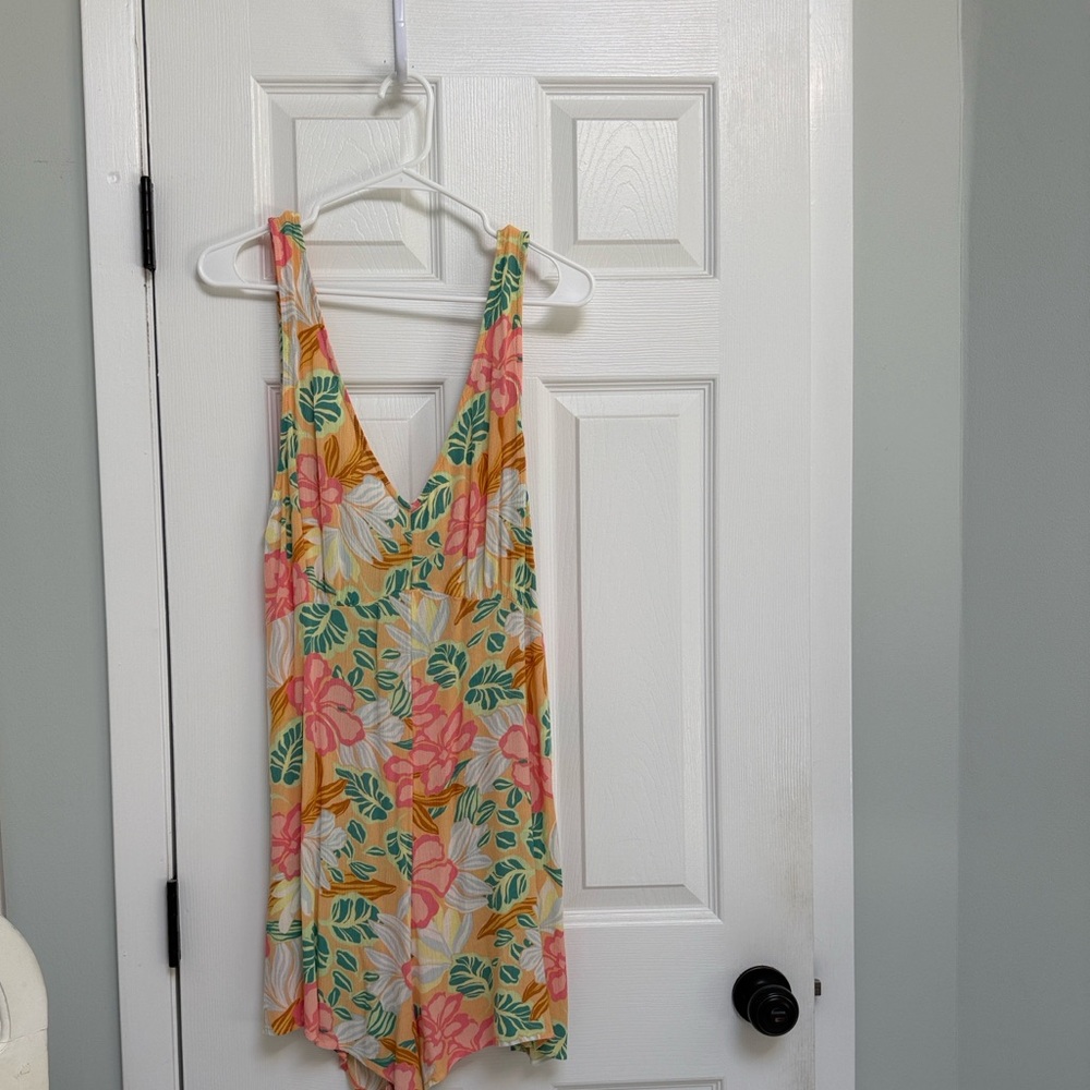 Adorable Rip Curl Tropical Floral Tank Romper NWT - Picture 3 of 14